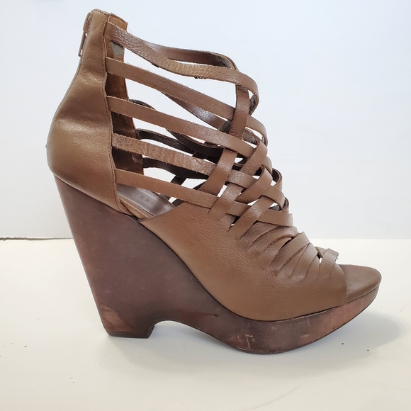 Nine West Ciracon3 Leather Gladiator Wedge Sandal Size 8 - Picture 8 of 9